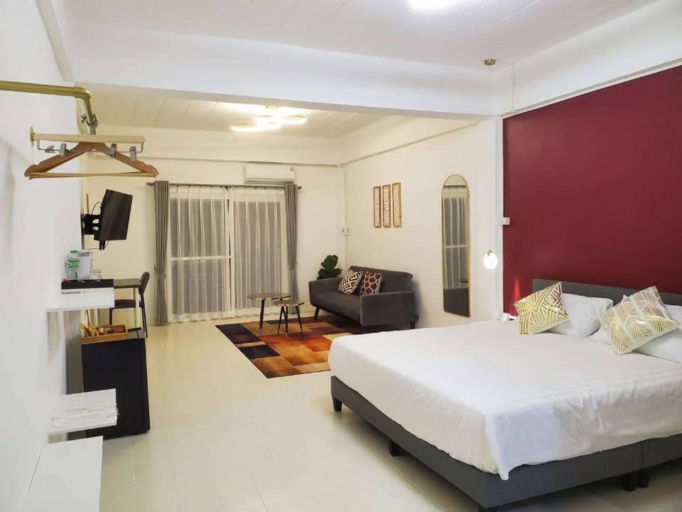 Mana Restaurant & Boutique Hotel Ban Si Than Exterior foto
